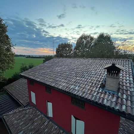 Tenuta Ferrari Cortile Экстерьер фото